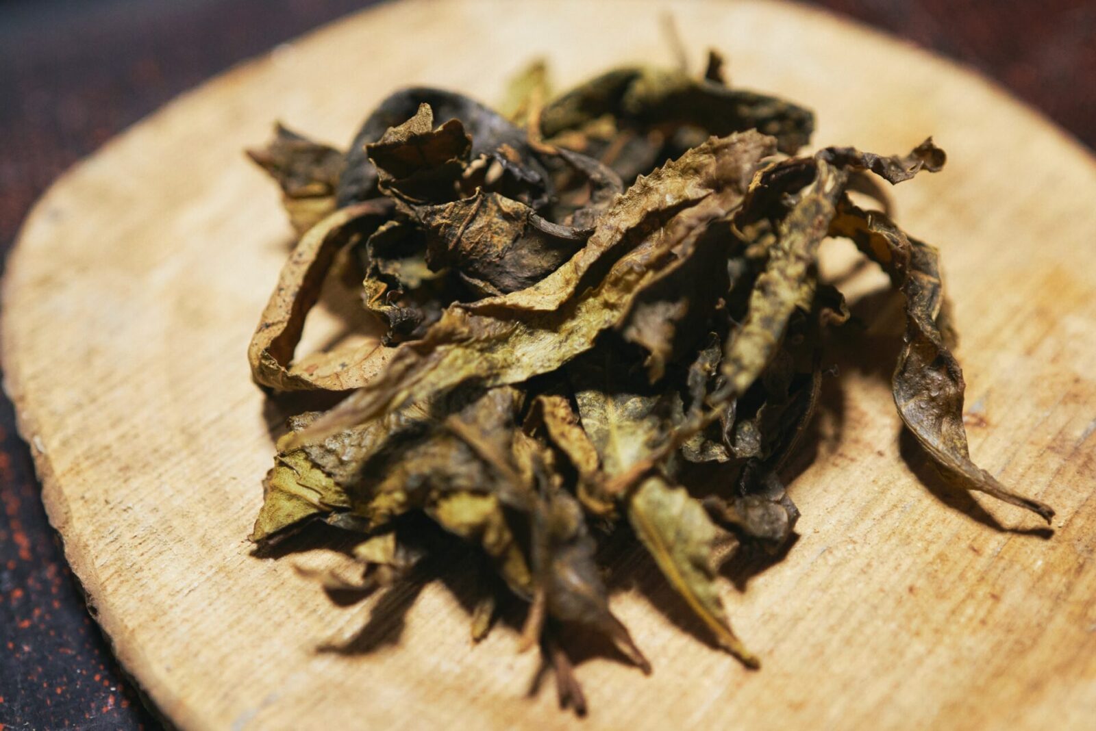 徳島・阿波晩茶、世界が注目する乳酸発酵した「幻のお茶」を訪ねて | DIG THE TEA